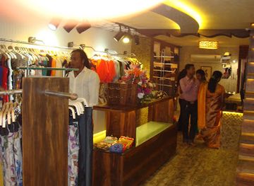 india/goa/calangute/shop/curves-goa
