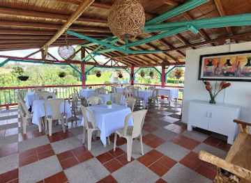 colombia/quindio-department/shop/perfumes-viajes-y-paseos-david-valle