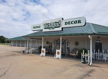illinois/northern-illinois/shop/nickorbob-s-home-gifts-boutiques