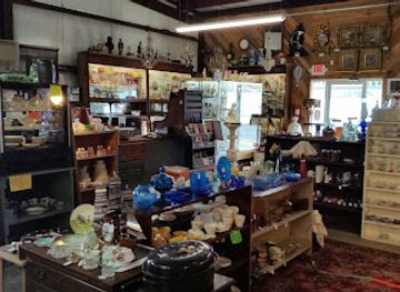 west-virginia/monongahela-national-forest/shop/sisters-antiques-llc