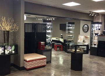 kansas/emporia/shop/kari-s-diamonds-bridal