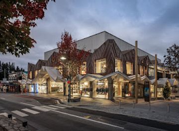new-zealand/queenstown/shop/t-galleria-by-dfs-queenstown