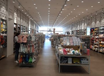 armenia/yerevan/nor-nork/shop/miniso-megamall