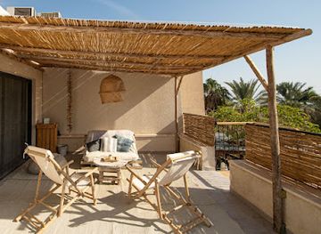 israel/ein-gedi/shop/yonit-beauty-art