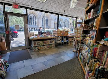connecticut/new-haven/shop/atticus-bookstore-cafe
