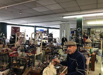 texas/corpus-christi/shop/bumblebee-antiques