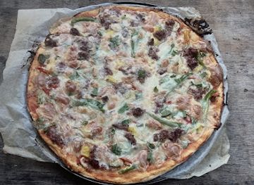 papua-new-guinea/arawa/shop/em-s-pizza