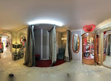 france/nice/mont-boron/shop/scarlett-boutique-karl-backwell-made-in-nice-france-carlos-gaspar-pialgata-artisan-d-art-sacs-createur-mode-creations