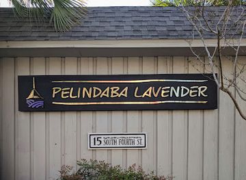 florida/amelia-island/shop/pelindaba-lavender-amelia-island