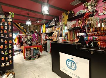 spain/seville/shop/concha-barral-souvenirs