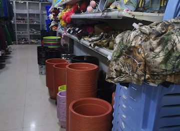 papua-new-guinea/alotau/shop/sanderson-bay-wholesale-and-retail