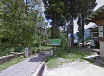 bhutan/trongsa-district/shop/meto-pema-tshok