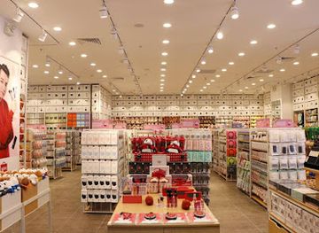 cambodia/siem-reap/shop/miniso-the-heritage-walk