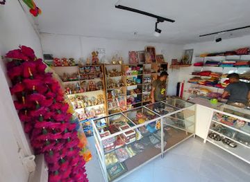 mauritius/rochester-falls/shop/sarravana-shop