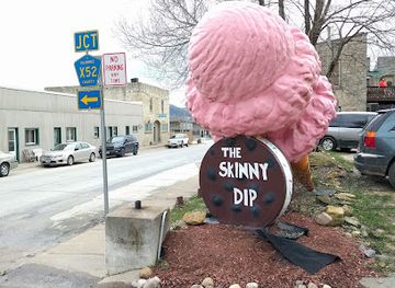 iowa/great-river-road/shop/skinny-dip
