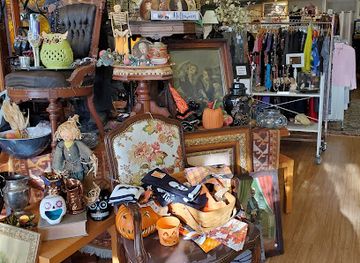 california/stockton/shop/puffy-s-thrift-mercantile