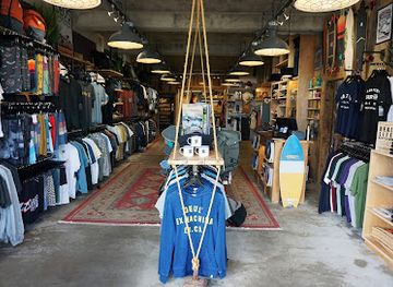 jersey/saint-brelade/shop/madhatter-surf-shop