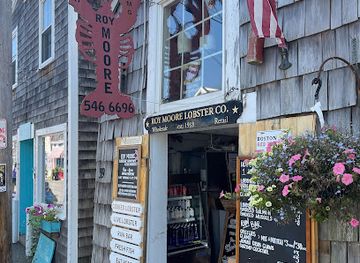 massachusetts/cape-ann/shop/shore-thing-rockport