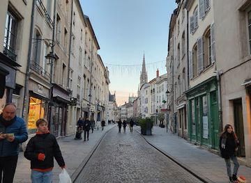 france/nancy/charles-iii-centre-ville/shop/les-zinzolines