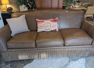 kansas/lawrence/shop/amy-s-attic