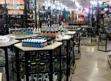 tunisia/the-dorsal/shop/souvenirs-souvenirs