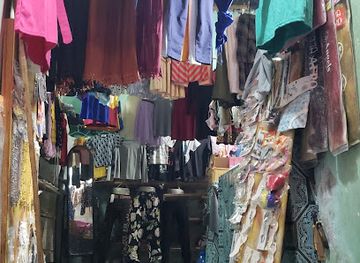 comoros/ouani/shop/magazines-konate