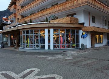 austria/saalbach-hinterglemm/shop/gumpold-mountain-surf-shop