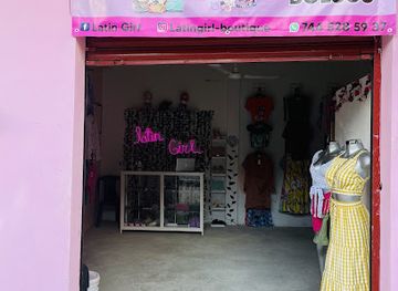mexico/sierra-madre-del-sur/shop/latin-girl-boutique