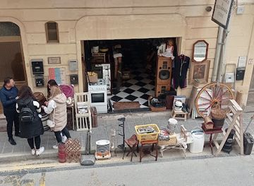 malta/marsalforn/shop/charlies-antiques-gozo-malta