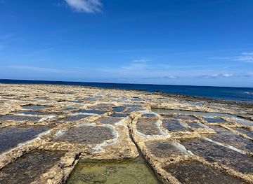 malta/ramla-bay/shop/salt-pans