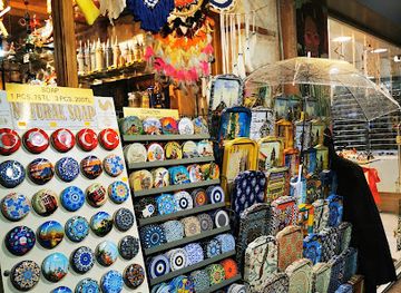 turkiye/troad/shop/istanbul-gift-shop-sirkeci