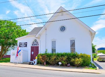 virginia/chincoteague-island/shop/the-opportunity-shop-thrift-store-and-outreach-ministry