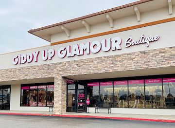 texas/college-station/shop/giddy-up-glamour-bcs-boutique