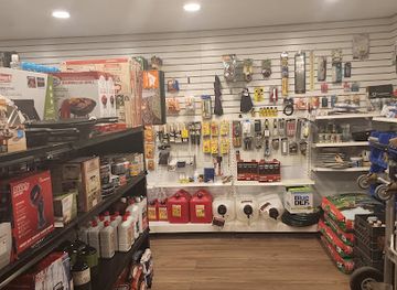 wyoming/medicine-bow-national-forest/shop/friendly-store-motel