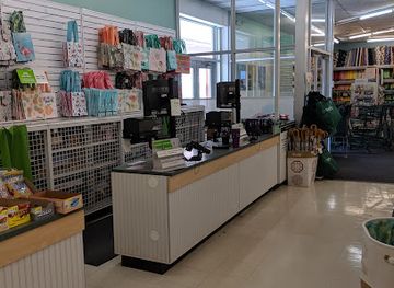 maine/waterville/shop/joann-fabric-and-crafts