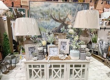 Real Deals On Home Decor & Boutique