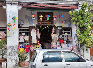 malaysia/george-town/chinatown/shop/chiu-kang-diam