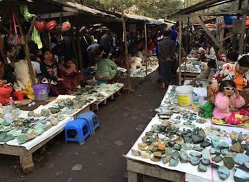myanmar-burma/lower-myanmar/shop/jade-market