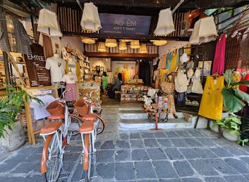 vietnam/hoi-an/an-bang-beach/shop/emtee-ao-em