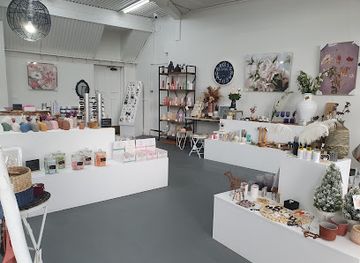 new-zealand/southland/shop/with-grace