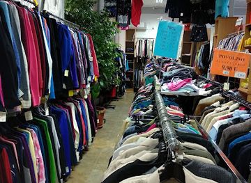 montenegro/lake-skadar/shop/trendy-outlet