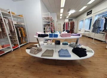 switzerland/locarno/shop/italydress-outlet