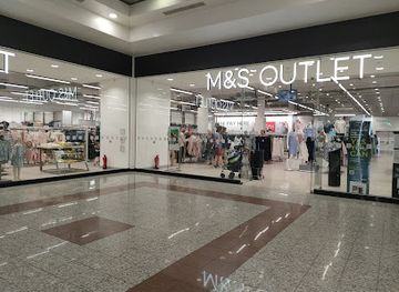 united-kingdom/manchester/salford-quays/shop/m-s-outlet