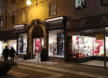 italy/trieste/shop/spazio-11b