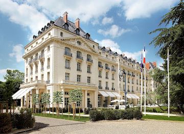 france/versailles/versailles-city-centre/shop/waldorf-astoria-versailles-trianon-palace
