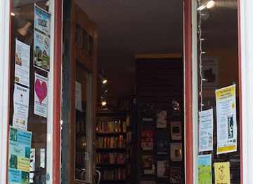 vermont/okemo-mountain-resort/shop/the-book-nook