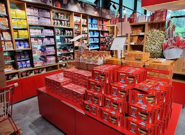 austria/east-tyrol/shop/loacker