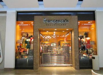 arkansas/fayetteville/shop/francesca-s