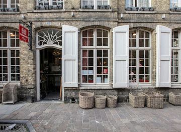 belgium/ypres/shop/t-binnenhuis-bruneel