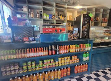 belize/the-cayes/shop/the-winey-gringa